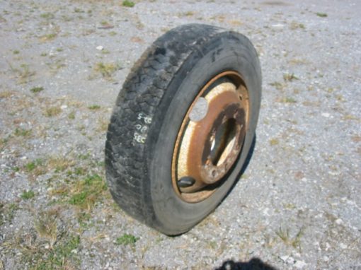 Pneus 235/80R225 (3) - 14marc6075