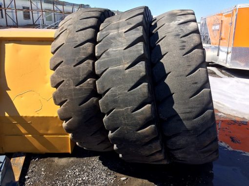 Pneus 18.00-33 BRIDGESTONE - 17-031