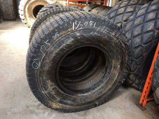 Pneu 445/80R25 BRIDGESTONE - 17-051